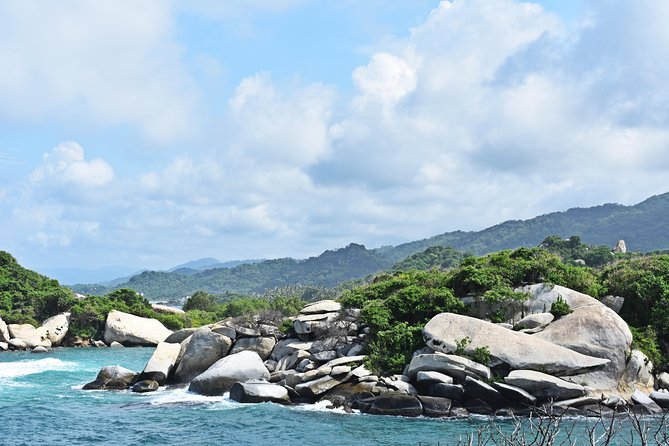 Tayrona Park Hike & Beach Day With Private Guide - Inclusions and Transportation Details