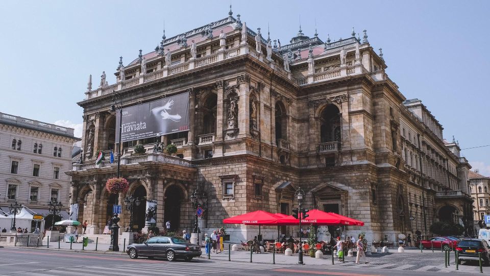 THE MONUMENTS OF PARIS WALKING TOUR FROM OPERA TO NOTRE DAME - Key Points