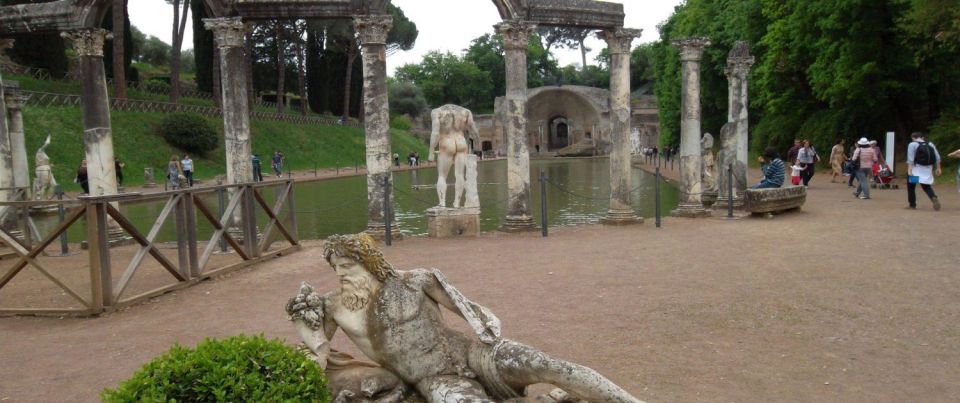 Tivoli: Hadrians Villa and Villa Deste, Private Tour - Key Points