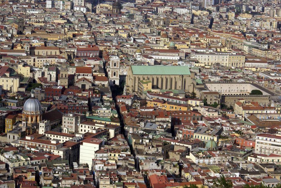 Transfer From Naples to Rome - Key Points