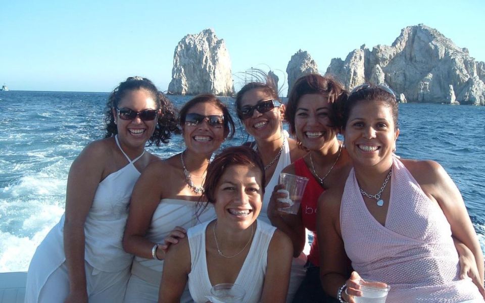 Two Hours Private Boat Tour at Cabo San Lucas Bay - Key Points