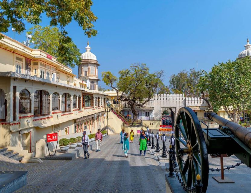 Udaipur: Private Guided Udaipur Sightseeing Tour - Key Points