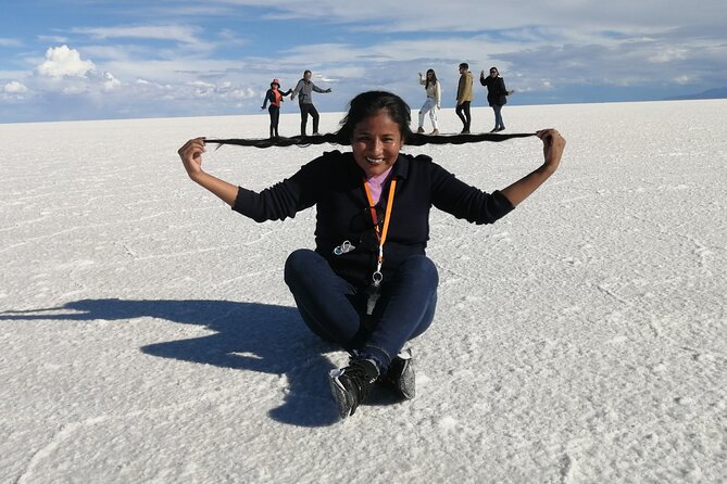 Uyuni Salt Flat 1 Day Tour +Sunset in the Salt Water Region With Mirror Effect - Key Points