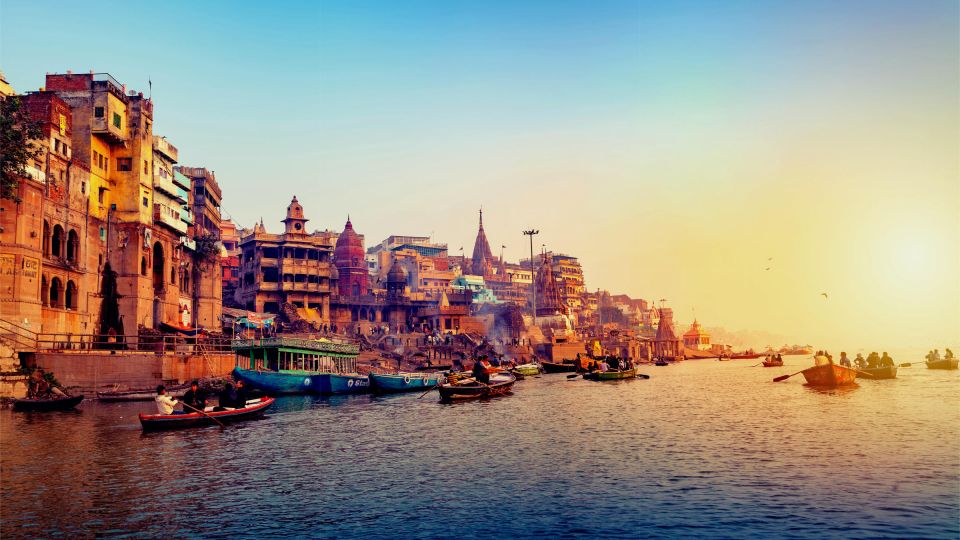 Varanasi Day Trip Ganga Aarti - Key Points