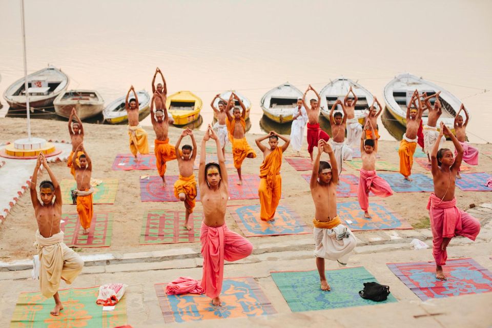 Varanasi. Sunrise & Morning Down Town. Walking Tour - Key Points