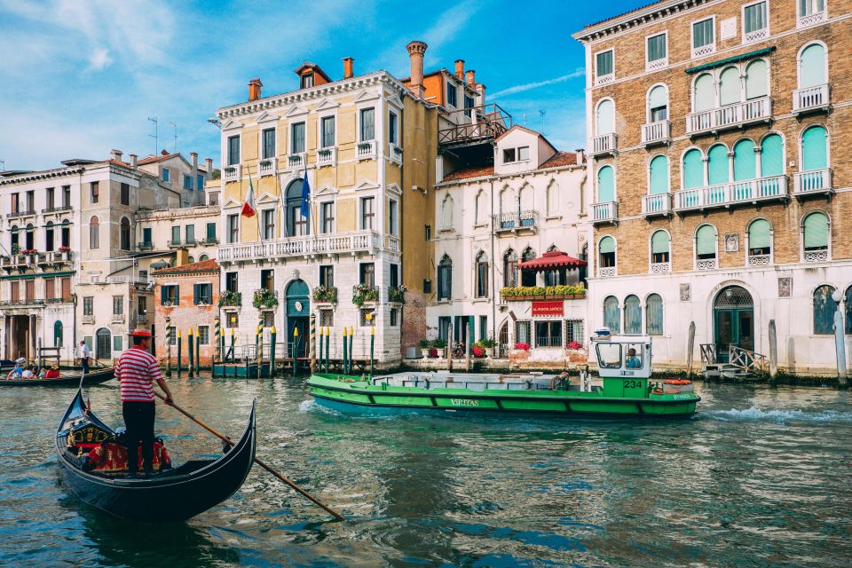 Venice: Express Walk With a Local in 90 Minutes - Key Points