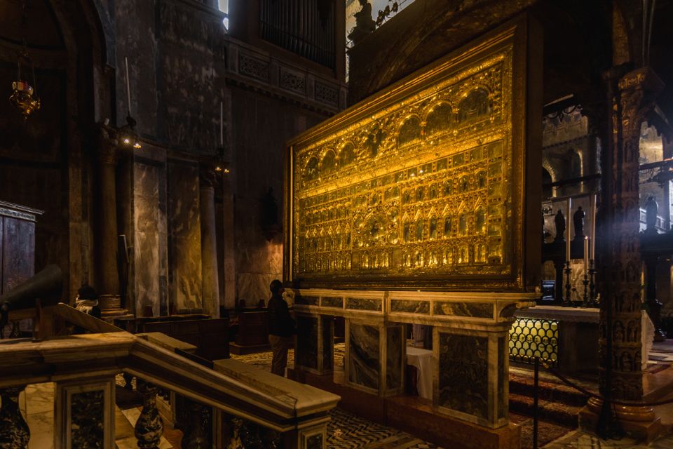 Venice: St Marks Basilica Guided Tour and Yard Gallery - Key Points