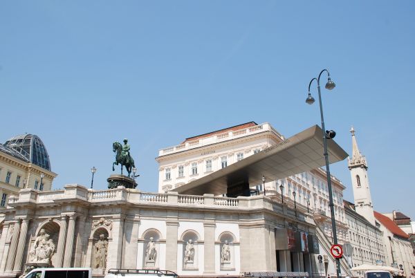 Vienna: 2-Hour Historical Sightseeing Tour - Good To Know