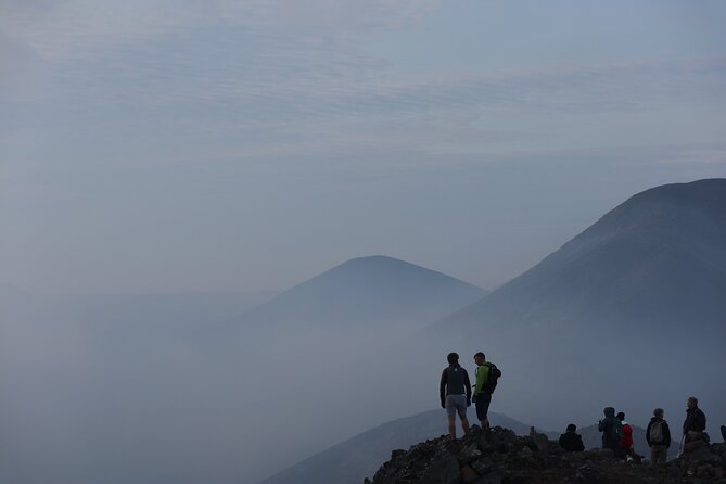 Volcano Hike With a Geologist Small-Group Tour - Key Points