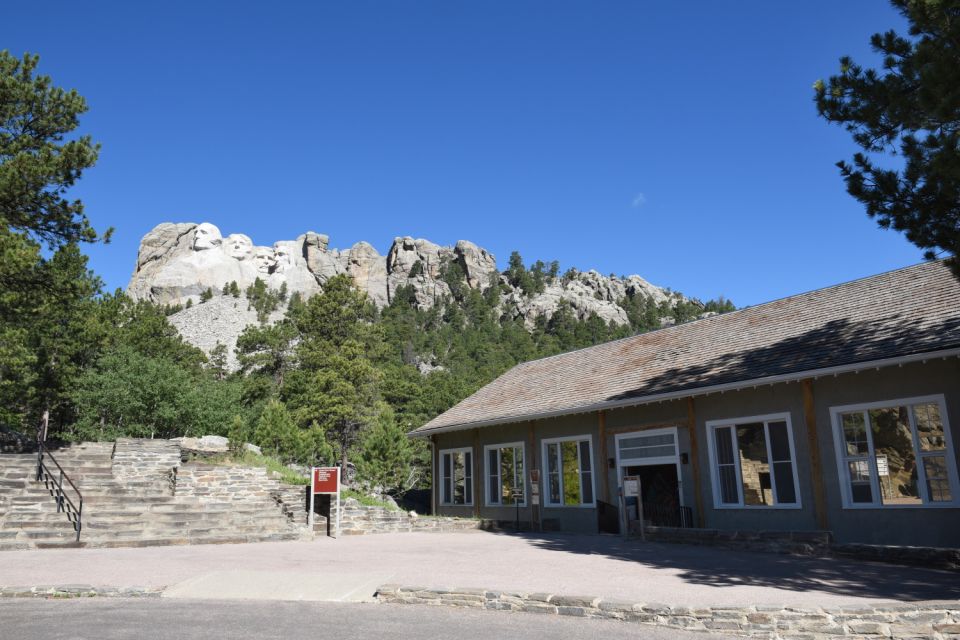 Wall: Mount Rushmore & Badlands Self-Guided Audio Tour - Key Points