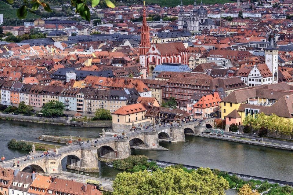 Würzburg: Private Walking Tour With Professional Guide - Key Points