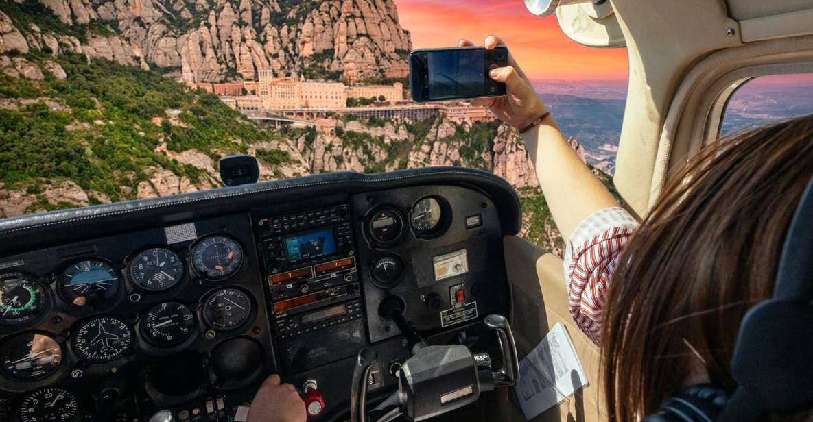 45 Minutes - Montserrat Tourist Flight in a Small Plane - Overview of the Activity