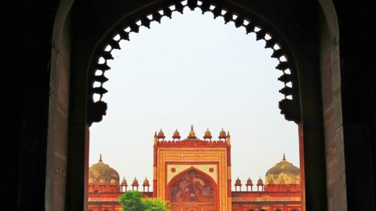 Agra And Fatehpur Sikri 2 Days Tours