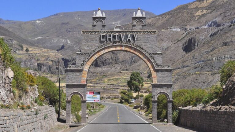 Arequipa: 2-Day Colca Canyon Tour