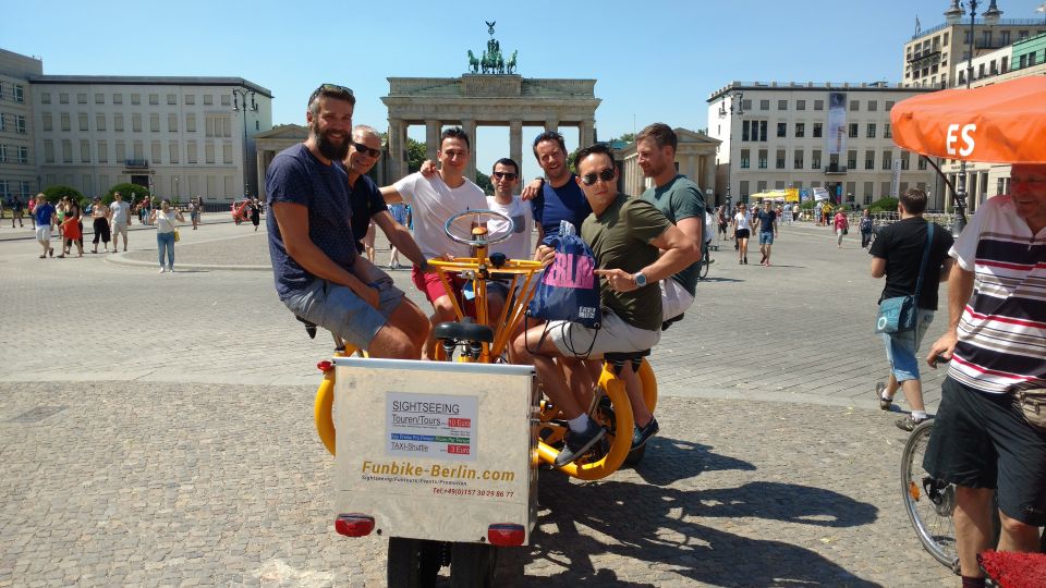 Berlin: Guided Sightseeing Tour With Conference Bikes - Tour Overview