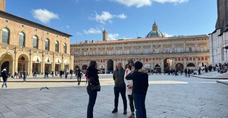 Bologna Small Group Walking Tour With Archiginnasio