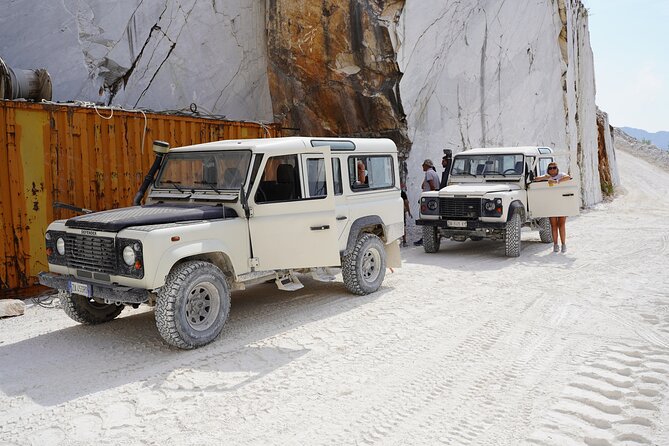 Carrara: Exclusive Marble Cave Tour Adventure in a 4×4