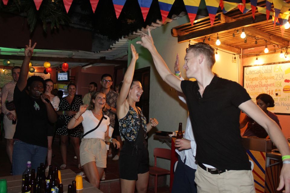 Cartagena: Pub Crawl With Dancing Lessons and Free Shots - Crawl Options and Activities