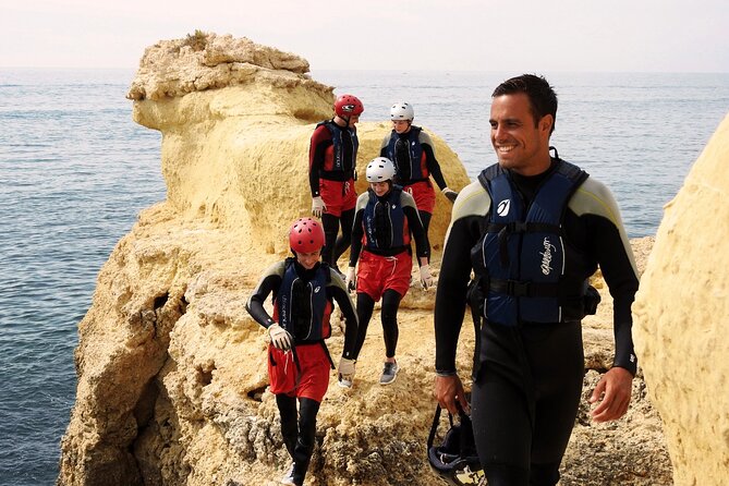 CLIFF JUMPING Tour - Coasteering in Albufeira - Customer Feedback