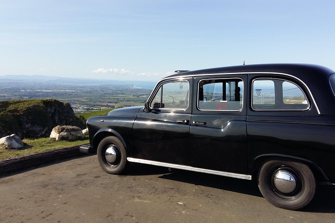 Deco City Black Cab Tours and Shuttles