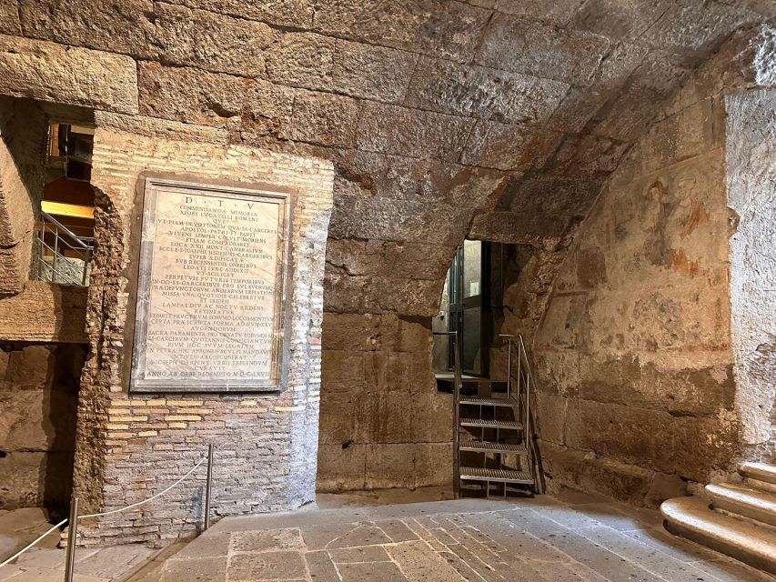 Discover Colosseum and Mammertine Prison Guided Tour