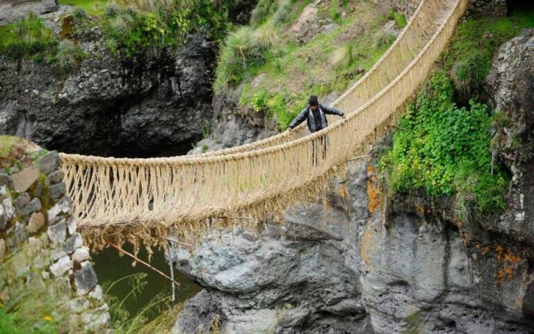 From Cusco: Tour Inca Bridge Qeswachaka | Private Service