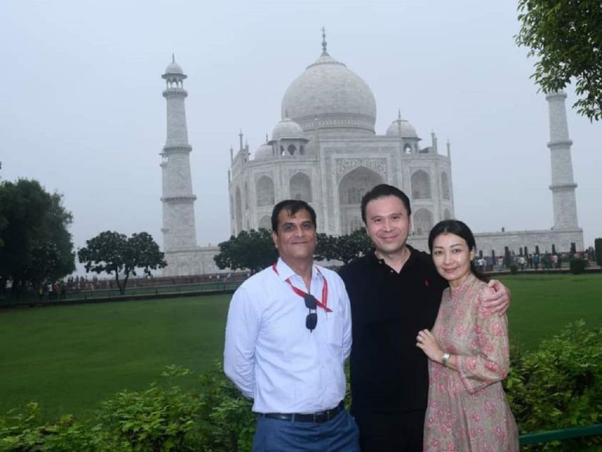 From Delhi: Private Sunrise Taj Mahal Tour - Tour Highlights