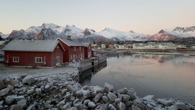 From Svolvaer: Lofoten Islands Tour With Photographer Guide