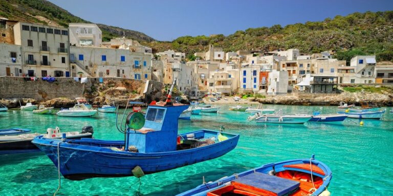 From Trapani: Favignana and Levanzo Boat Trip With Stops