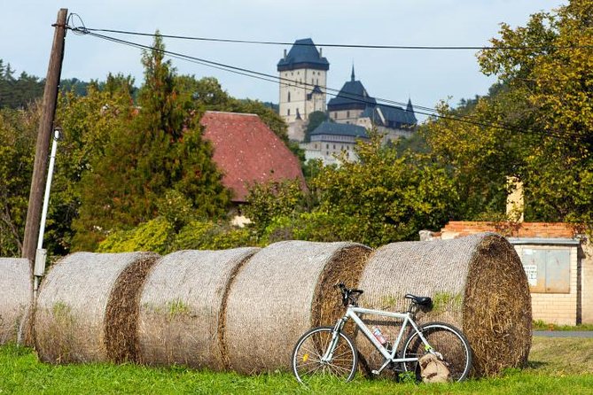 Full-Day Countryside Bike Tour to Karlstejn Castle (Small Group)