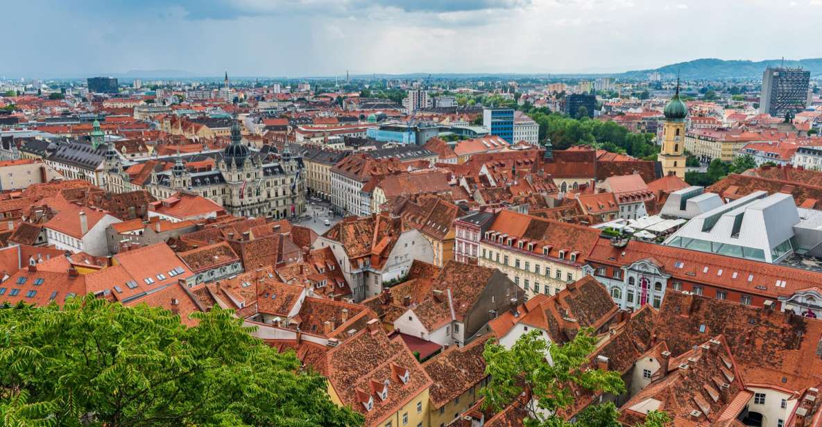 Graz: Express Walk With a Local in 60 Minutes