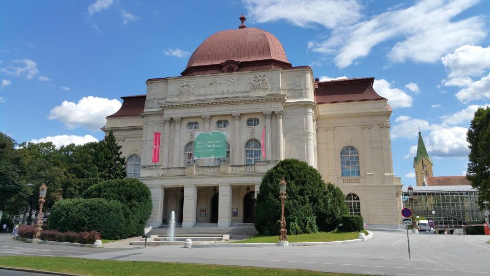 Graz - Private Tour Including Castle Visit - Tour Overview