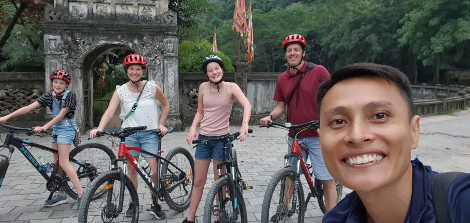 Hanoi Biking Tour - Discover the Hidden Gems and Local Life - Overview of the Tour