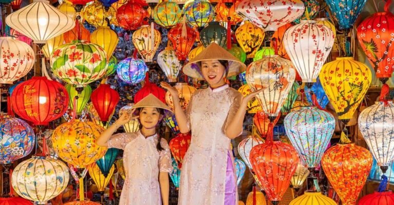 Hoi an by Night: 4-Hour Tour With Dinner