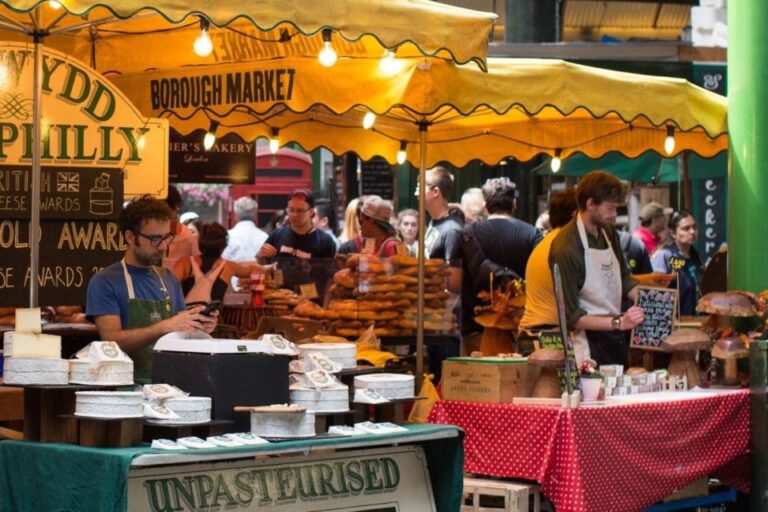 London: See 30+ Top Sights and Eat 8 British Foods Tour