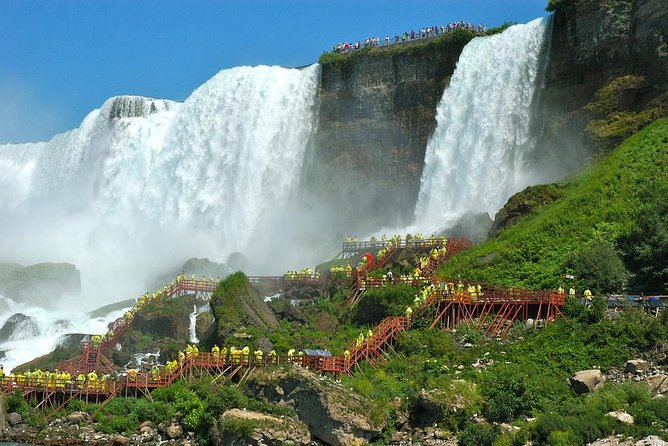 Maid in America Tour of Niagara Falls, USA