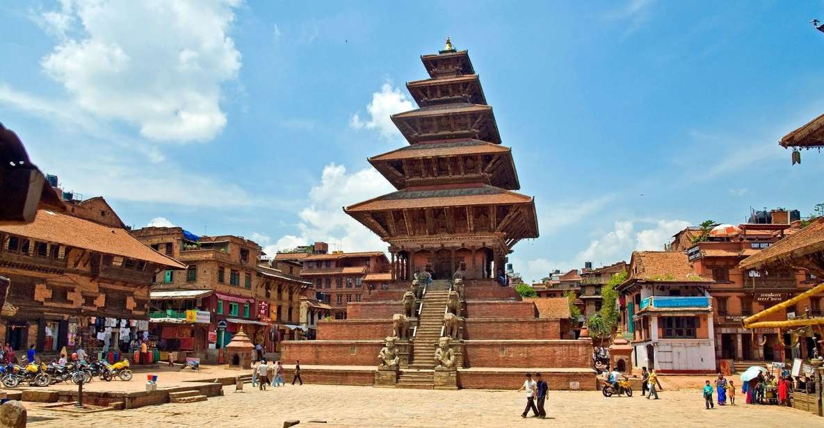 Nepal: Kathmandu, Bhaktapur, & Dhulikhel Escorted Tour