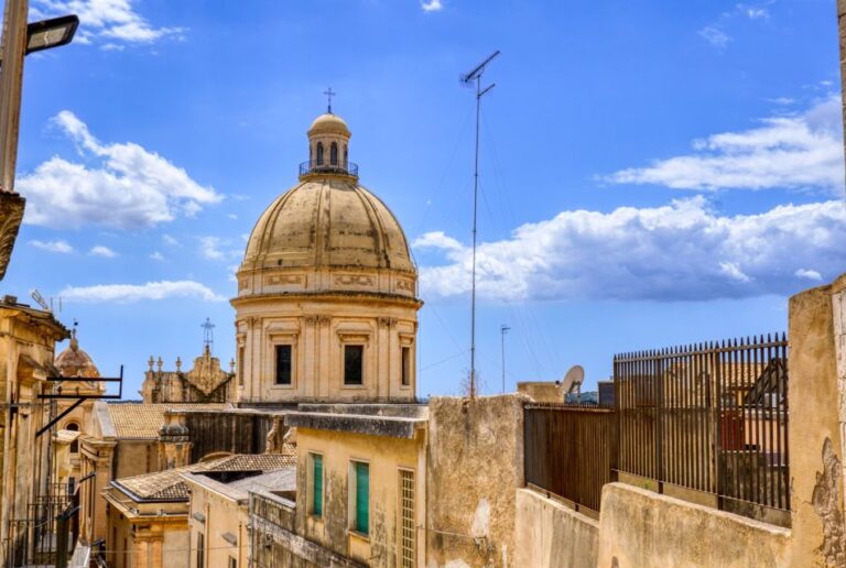 Noto: Among the Streets of Baroque Pride