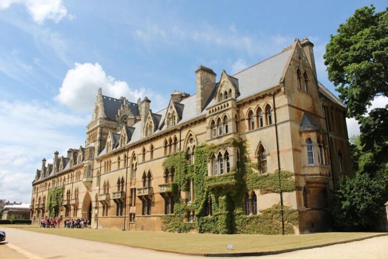 Oxford and Cotswold Private Tour Entry to Oxford University