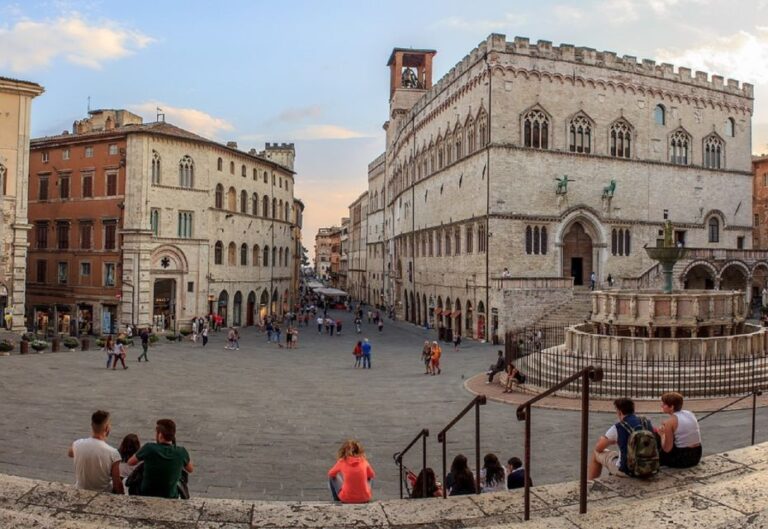 Perugia 2–Hour Small Group Walking Tour