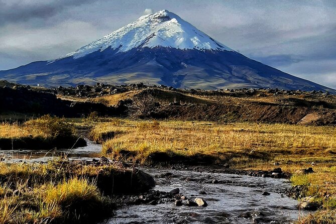 Private Cotopaxi Volcano Hiking With Horse Back Riding Beginners - What to Expect