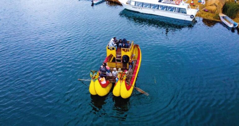 Private Excursion to the Uros Islands by Traditional Boat