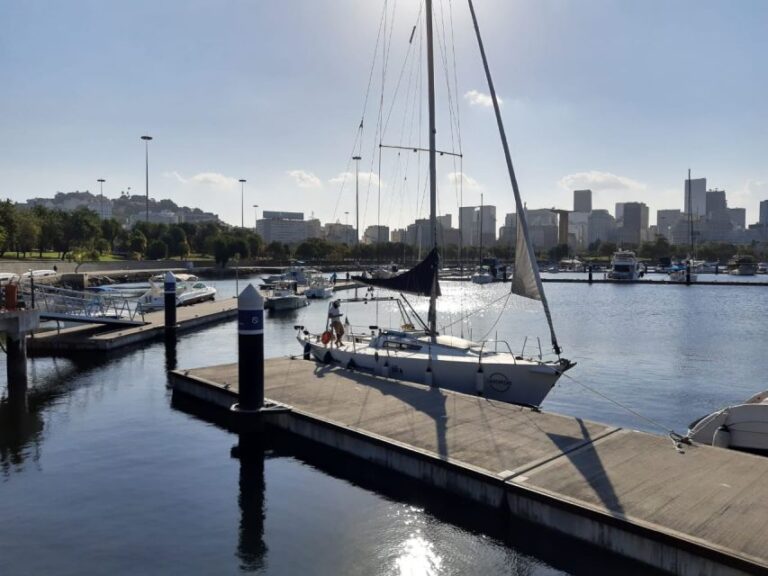 Rio De Janeiro: Sail Boat Tour of Guanabara Bay & Open Bar