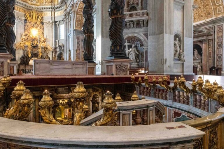 Rome: St. Peters Basilica Guided Tour Papal Tombs and Dome