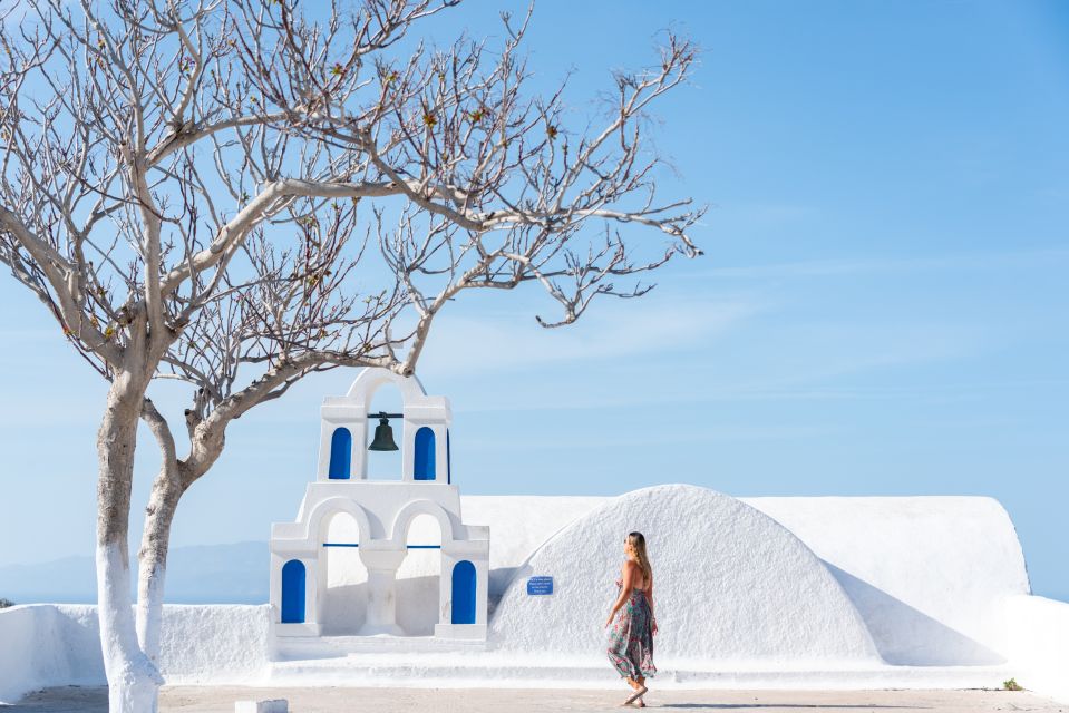 Santorini: Highlights Tour With Wine Tasting & Sunset in Oia