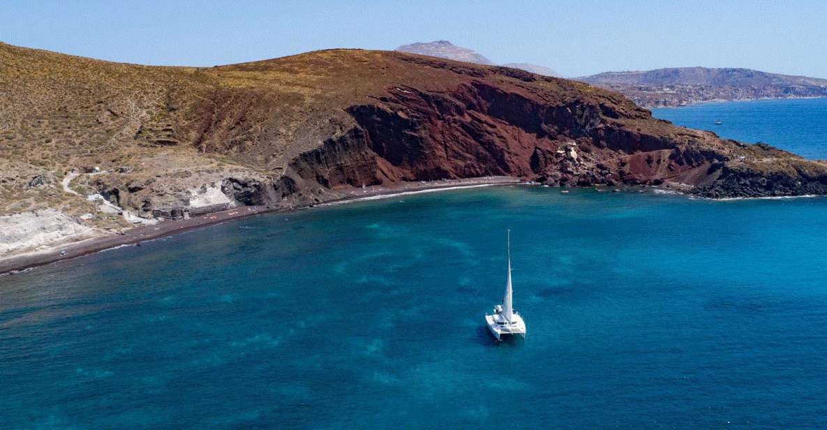 Santorini: Luxury Caldera Cruise With Meal & Drinks