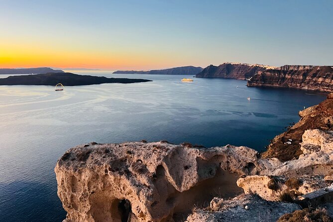 Small Group Sightseeing Tour: All Santorini's Treasures - Tour Overview