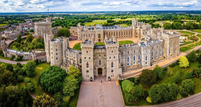 Southampton to London via Windsor Castle (private Vehicle)