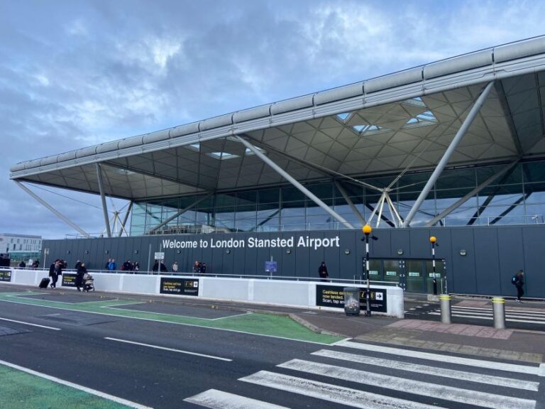 Stansted Airport to Southampton Port | Private Transfer