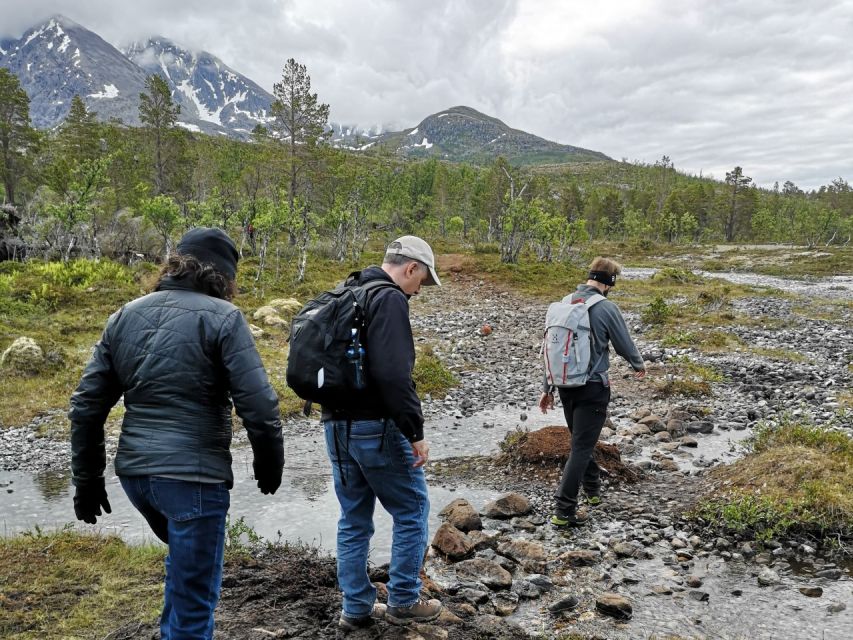 Tromsø: Hike to the Blue Lake (Blåisvatnet)